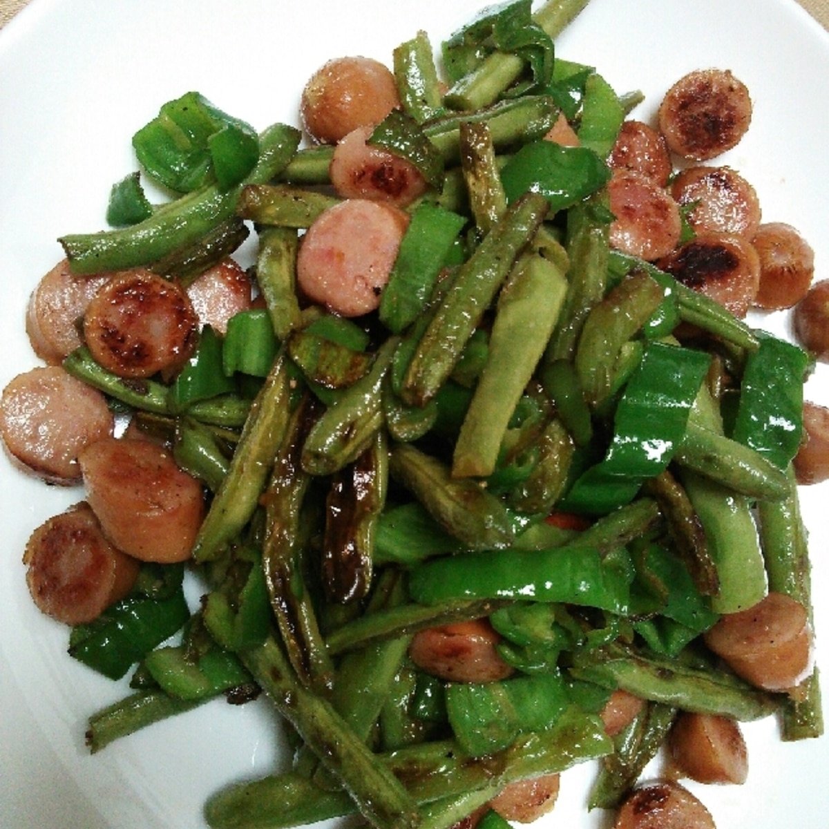 ピーマンといんげんとウインナーの炒めもの レシピ 作り方 By るもちゃん 楽天レシピ ピーマンといんげんとウインナーの炒めもの レシピ 作り方 By るもちゃん 楽天レシピ